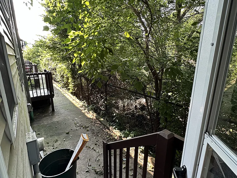 7011 Irvington Ter — Photo 10