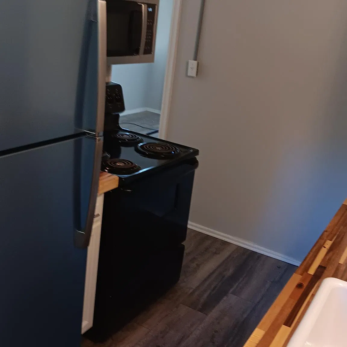 103 Dogwood Ave — Photo 3