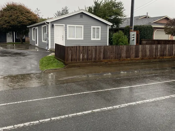 1934 Sutter Rd, McKinleyville, CA 95519