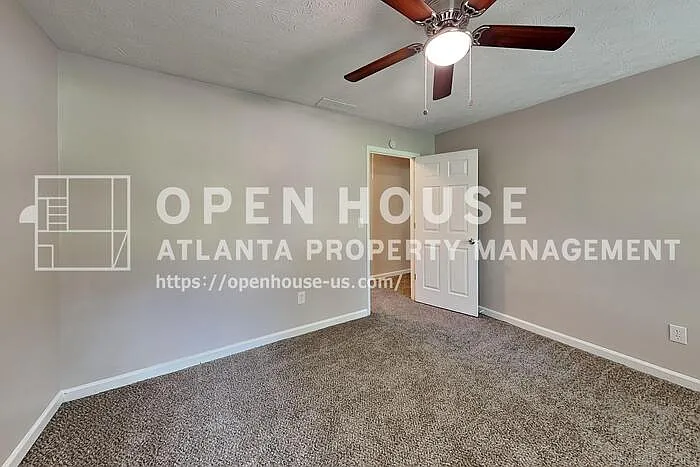 1308 Chesapeake Dr SW — Photo 17