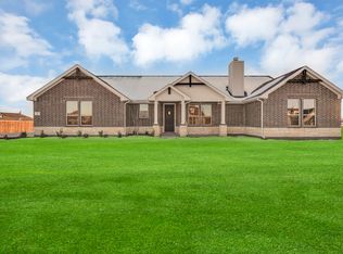 2 Ina Rd, Sherman, TX 75090