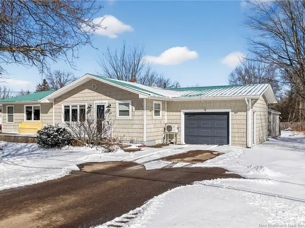 49 Beau Rivage, Cap Pela, NB E4N 1M5