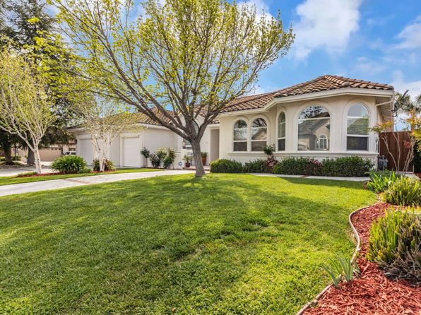 95 Marcus Ct, Hollister, CA 95023