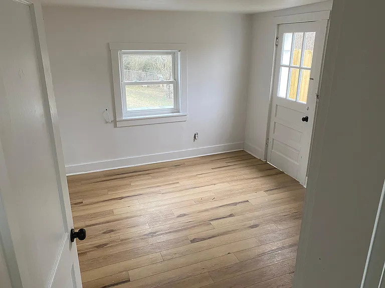Bedroom also has separate door to side yard