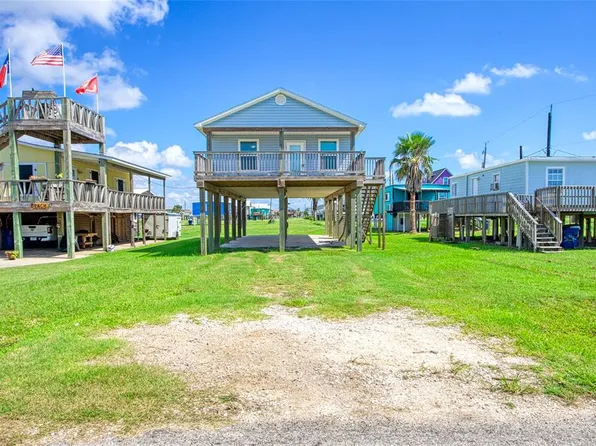 518 Texas Street, Surfside Beach, TX 77541