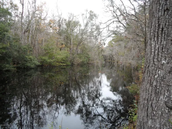 2312 PAGES DAIRY Road, Yulee, FL 32097