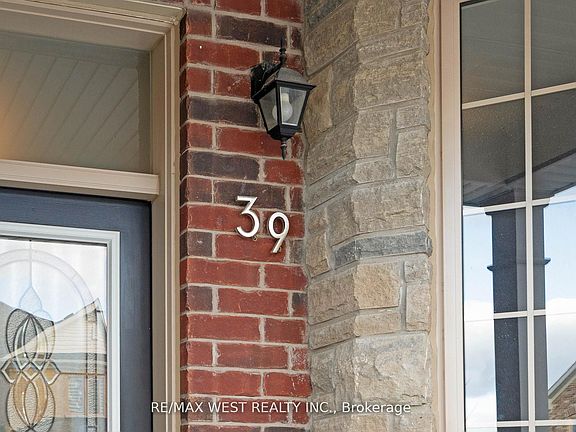 5th image of 39 Gilroy Ct