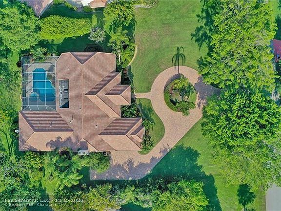 3rd image of 7731 Salem Ln