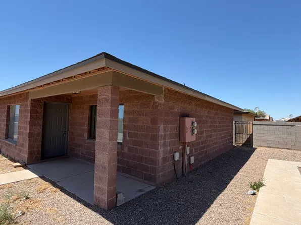 9900 W Lynx Dr #B, Arizona City, AZ 85123