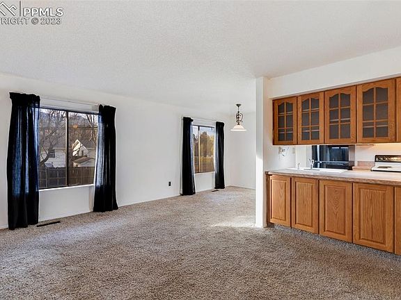 3rd image of 935 Saturn Dr Unit 119