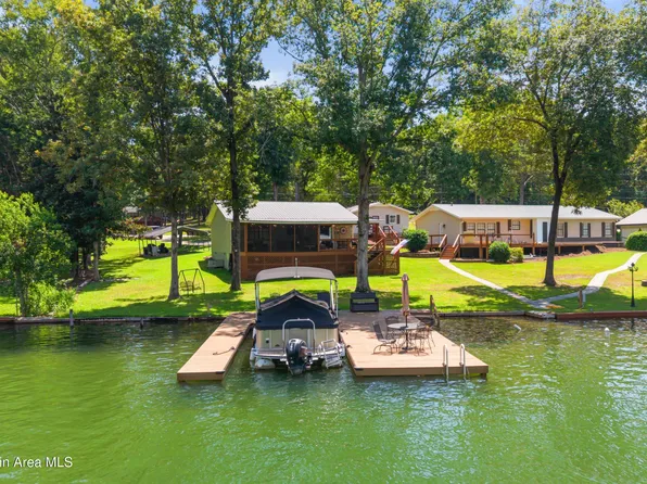 100 S Holiday Dr, Dadeville, AL 36853