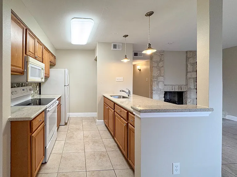 3843 Barrington St #160P — Photo 9