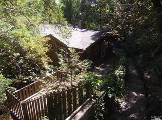 126 Spruce Rd, Fairfax, CA 94930