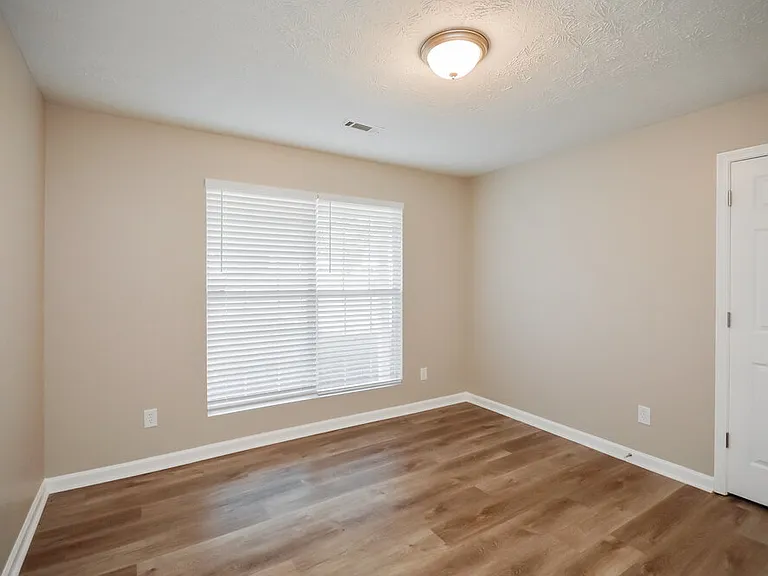9162 S Sterling Lakes Dr — Photo 12