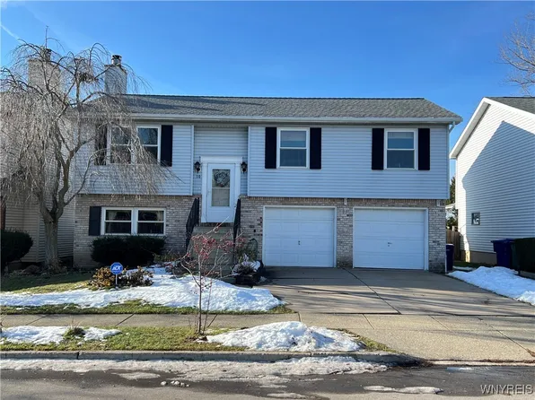10 Rebecca Park, Buffalo, NY 14207