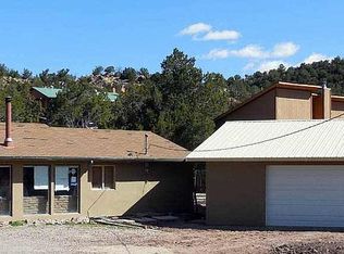 39 Criswell Rd, Tijeras, NM 87059