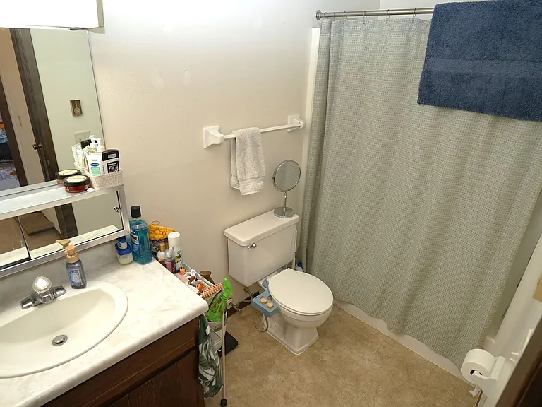 129-137 E Richards Rd — Photo 5