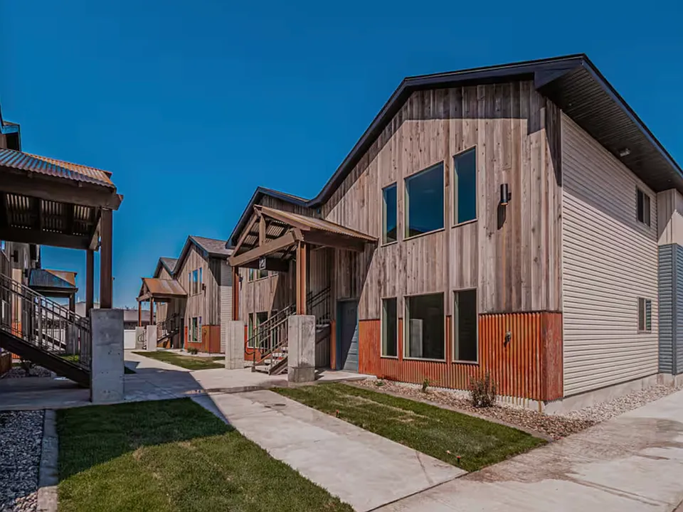 280 E Lorene St #19202