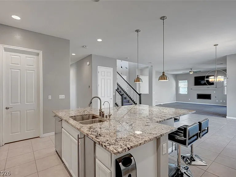 358 Elder View Dr — Photo 16