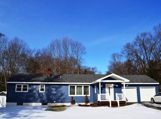 4 Country Colony Rd, Queensbury, NY 12804