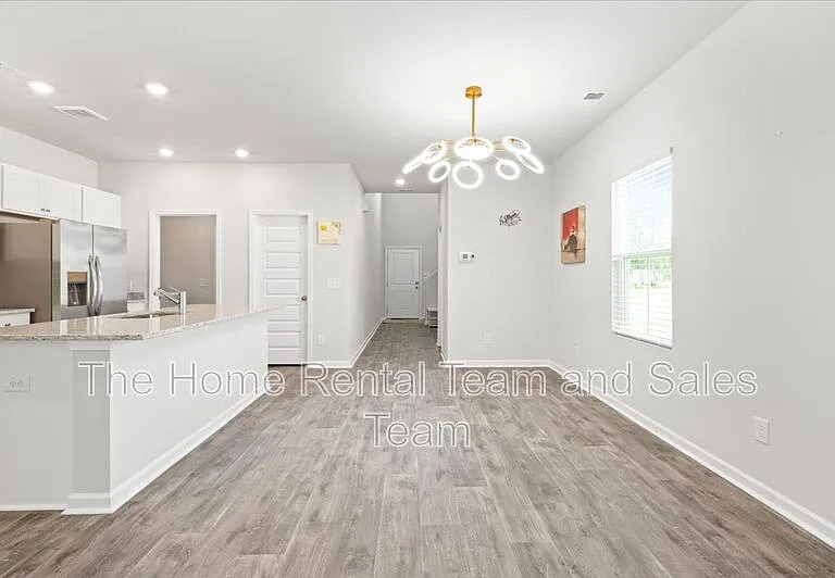 142 Bottlebrush Dr — Photo 9