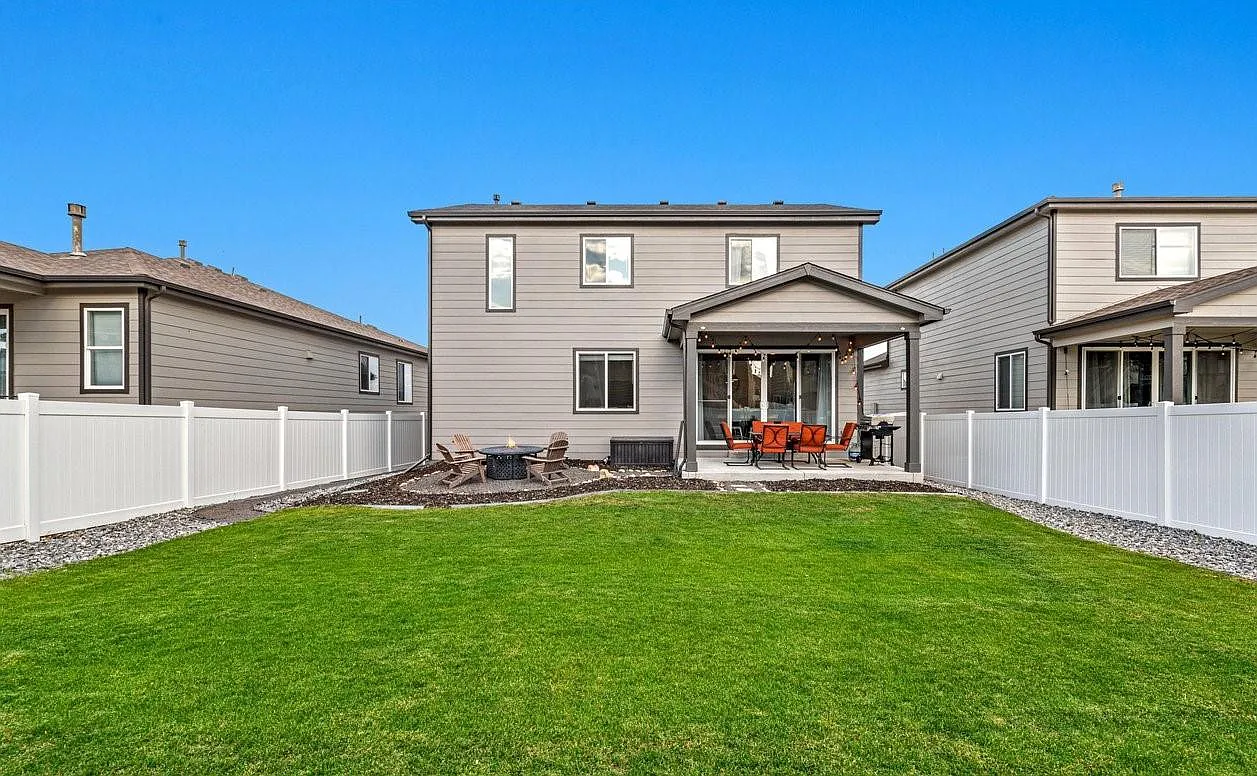 5240 Osbourne Dr — Photo 3
