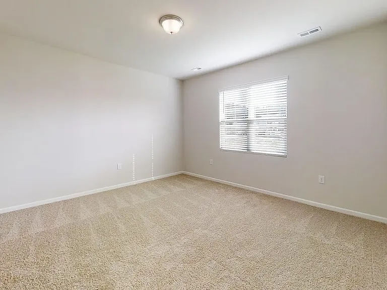 333 Whispering Wind Way — Photo 5