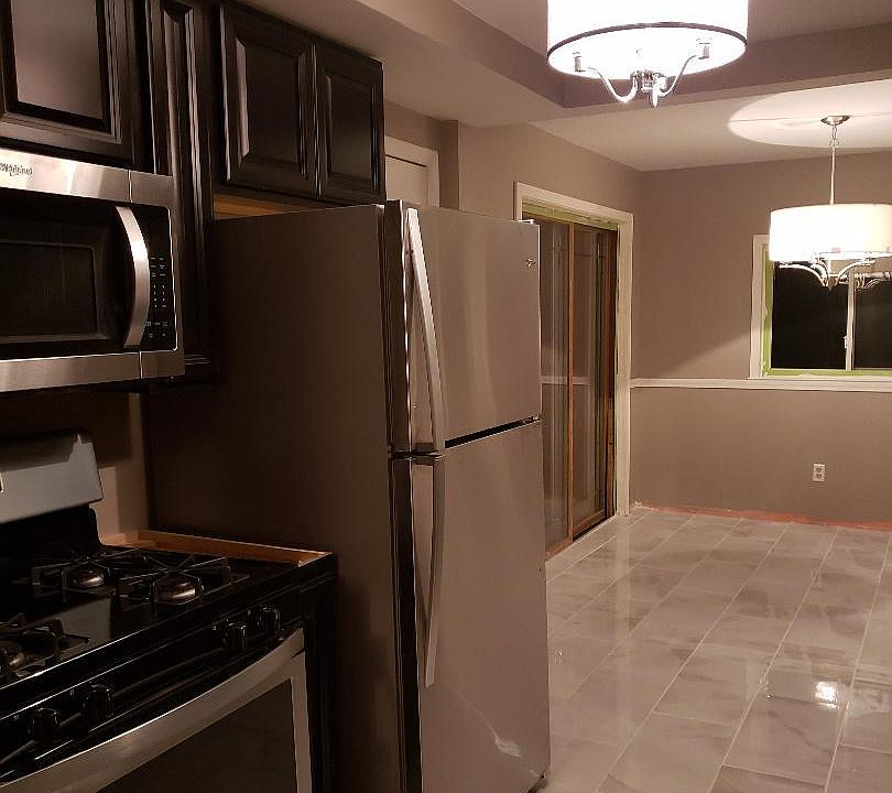 1st image of 270 Ardmore Dr #2