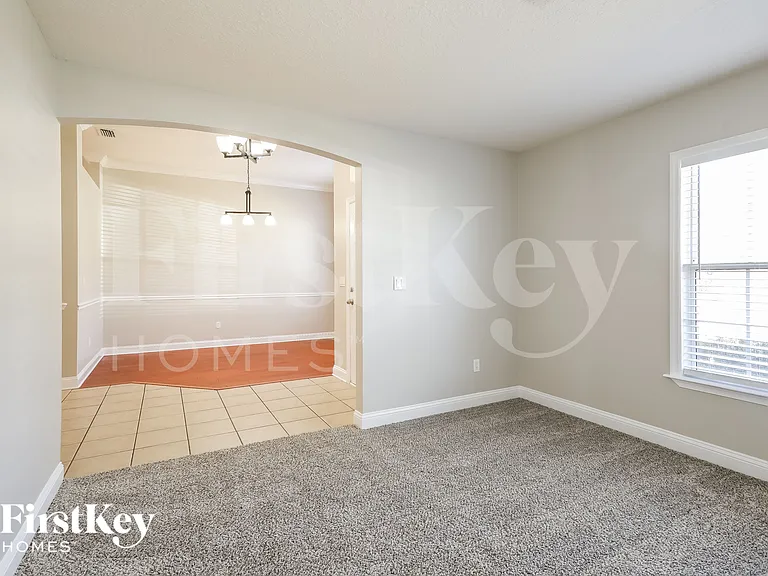 4873 Monroe Forest Dr — Photo 6