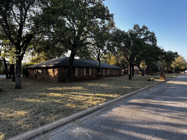 1 Fair Oaks St, Mineral Wells, TX 76067