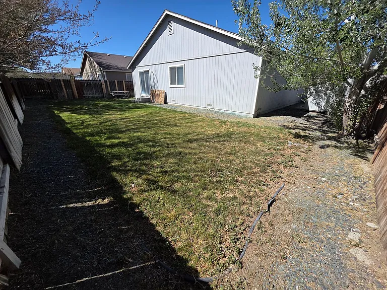 716 Fall St — Photo 10