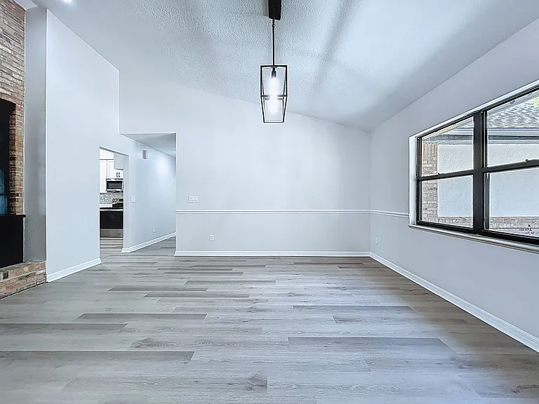 2881 Hammock Dr — Photo 11