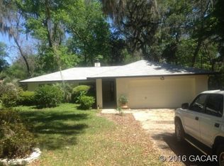 100 Cypress St, Hawthorne, FL 32640