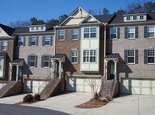 2110 Cobblestone Cir, Atlanta, GA 30319