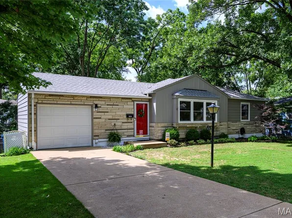 9232 Arrow Dr, Saint Louis, MO 63123