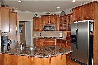 3rd image of 6002 Afton Ct