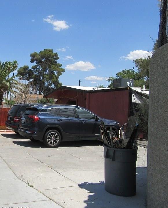 1st image of 5105 W Washington Ave