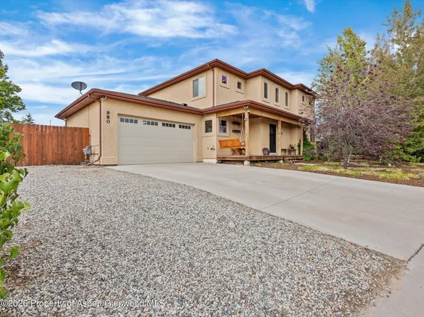 980 E 19th St, Rifle, CO 81650