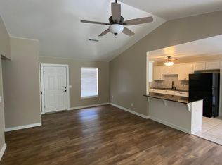 2980 W Marigold Dr, Fayetteville, AR 72704