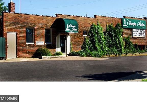 3rd image of 403 9th Ave N