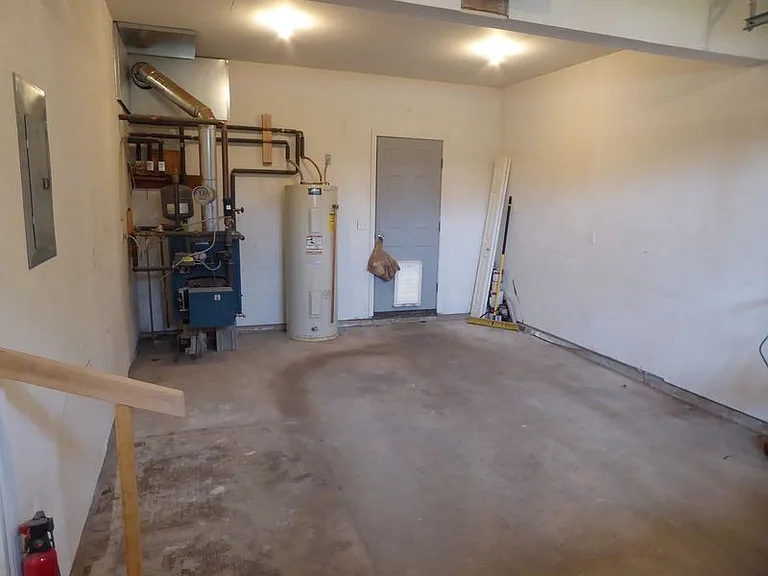 9558 Glacier Hwy — Photo 20