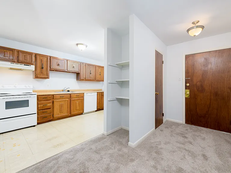 2120 Bellemead Ave #5 — Photo 5
