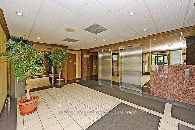 2 bed, $2,900 — Photo 3