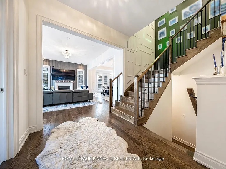 1504 Yellow Rose Cir #UPPER — Photo 19