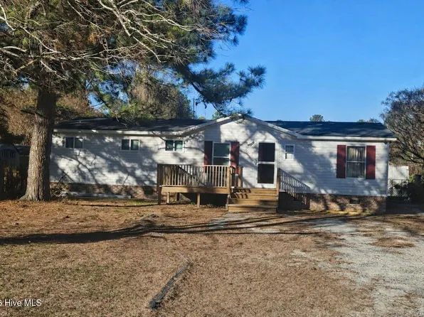 1208 Zack Street SE, Bolivia, NC 28422