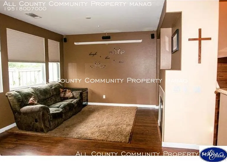 31074 Strawberry Tree Ln #7 — Photo 4