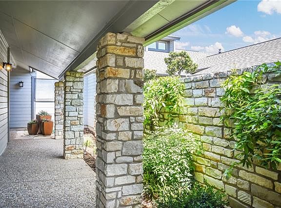 4th image of 8814 Mariscal Canyon Dr