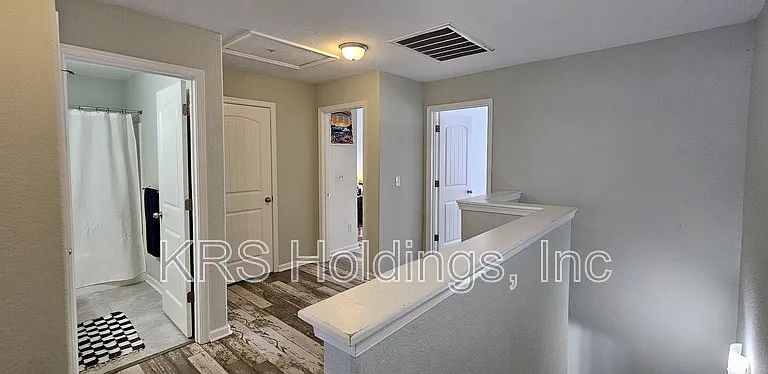 918 Hillside Ave — Photo 17