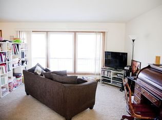 3305 Nightingale Ln, Middleton, WI 53562