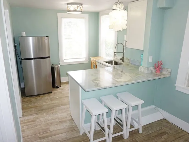 111 N Hollywood Ave #1 — Photo 3